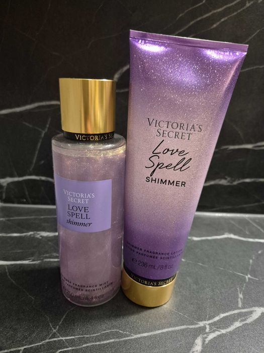 Set Victoria's Secret