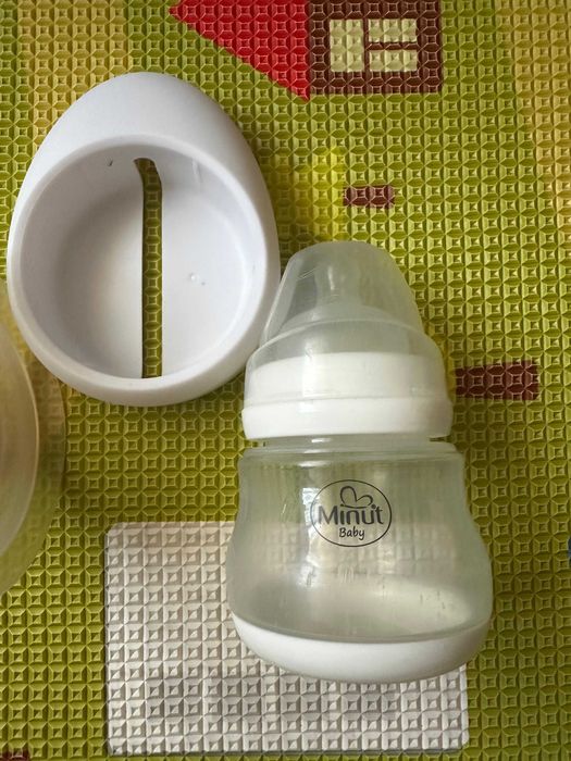 Pompa san electrica Minut Baby cu biberon, acumulator si cablu USB