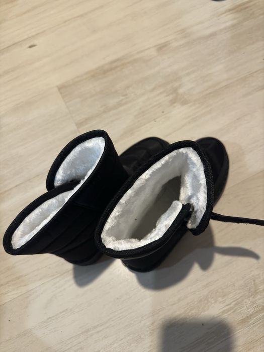 Ghete unisex negre NOI