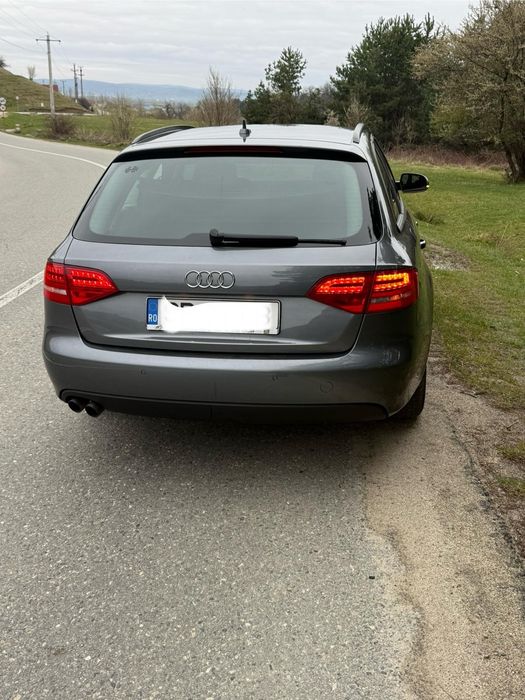 Vând Audi A4 sline dizel 20 l