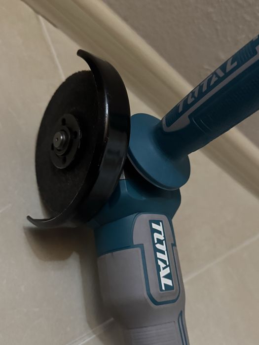 Ъглошлайф total industrial