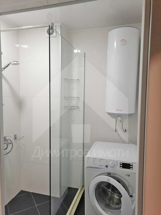 Продава се Тристаен апартамент в Нови пазар - 88 кв.м за 1103 €/кв.м - Снимка #16