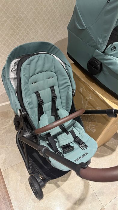 Коляска Easywalker Charley 2в1
