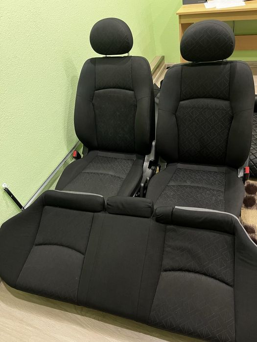 Mercedes W203  салон