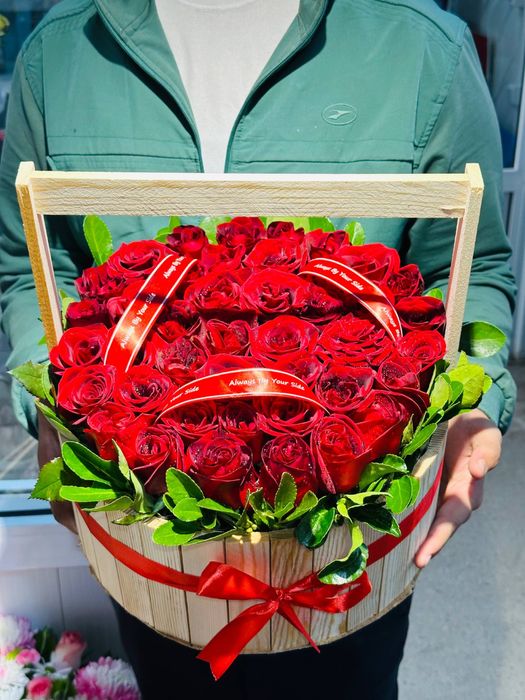 Jivoy buket gullar atirgul