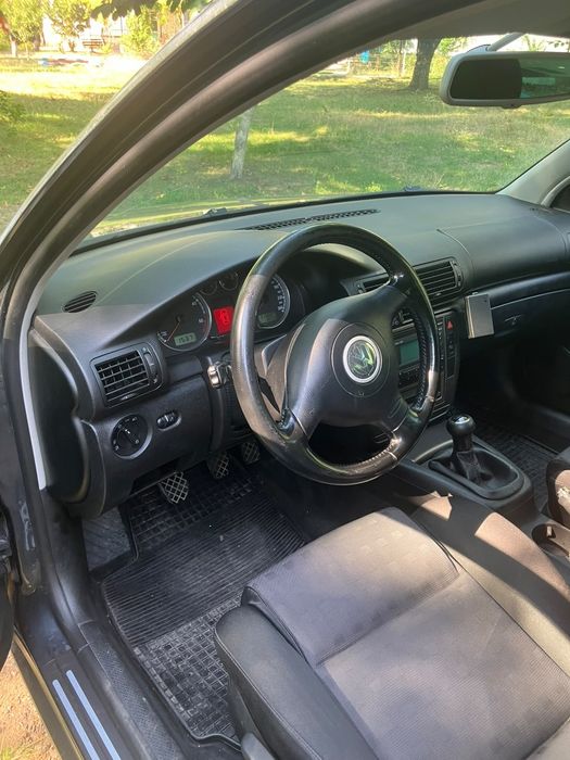 VOLKSWAGEN Passat 2003 — imagine 3