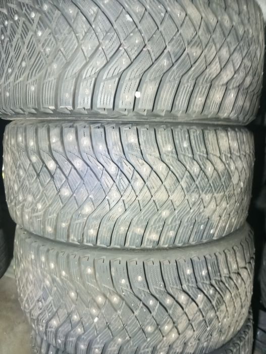 Продам шины гудиер в идеальном состоянии