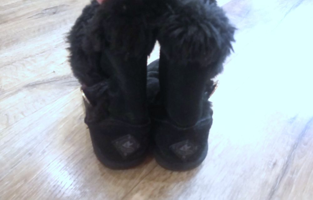 Топли велурени ботушки - 2 чифта