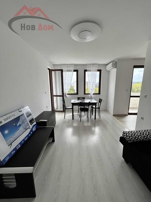 Просторен тристаен в кв. Бузлуджа