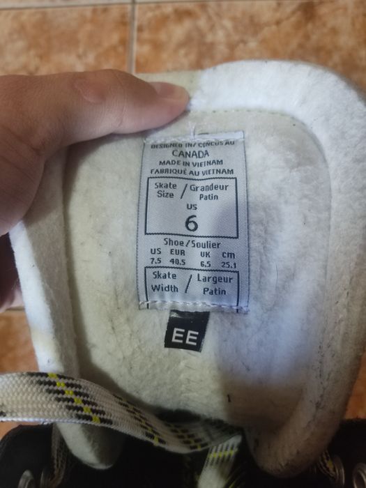 Коньки,хоккейные