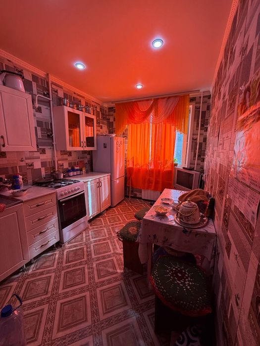 Продам 2 комнатную квартиру