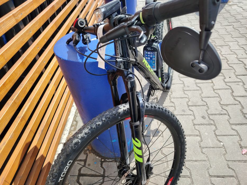 Vând  bicicleta MTB, nouă