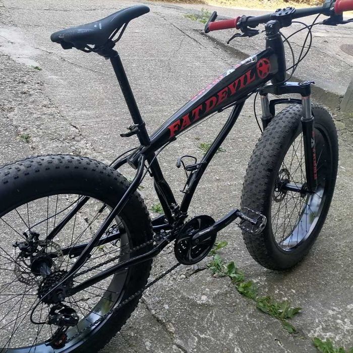 Vând Fat Bike 26 inch, 21 viteze, anvelope 4 inch, frâne pe disc