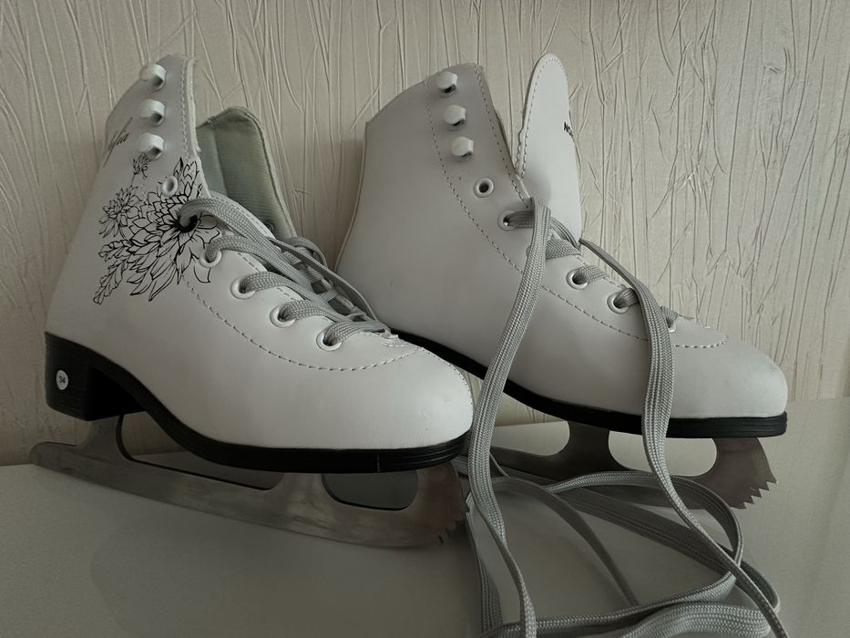 Детские коньки 34 размер