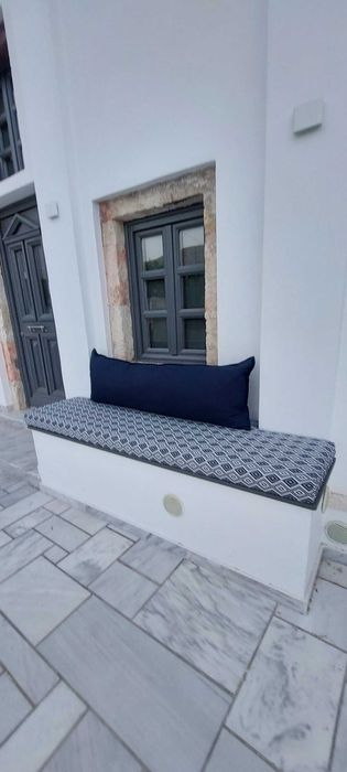 Изработка по поръчка калъфи за дивани, градински възглавници и др.