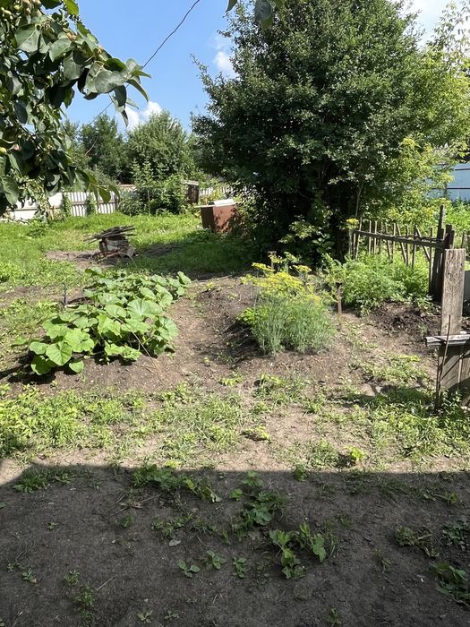 Продам дачу с домиком с бассейном