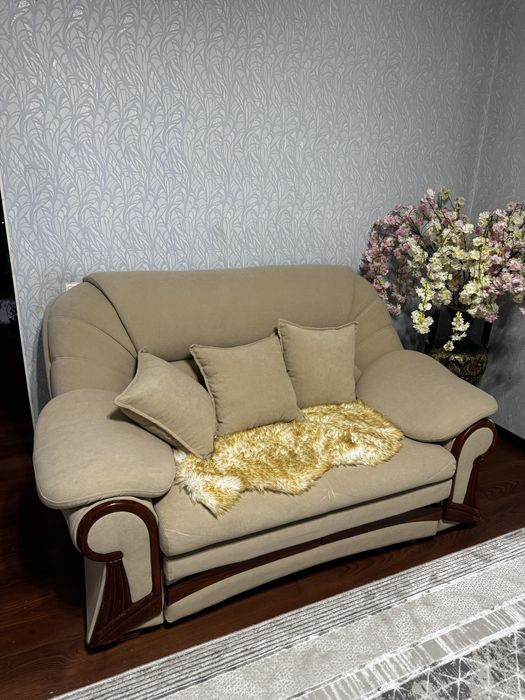 Комплект диванов