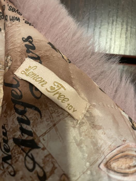 Елек!Цвят пепел от рози!