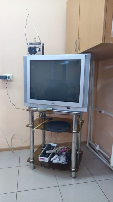 Продам телевизор JVC