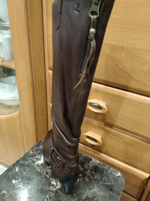 Продам сапоги женские