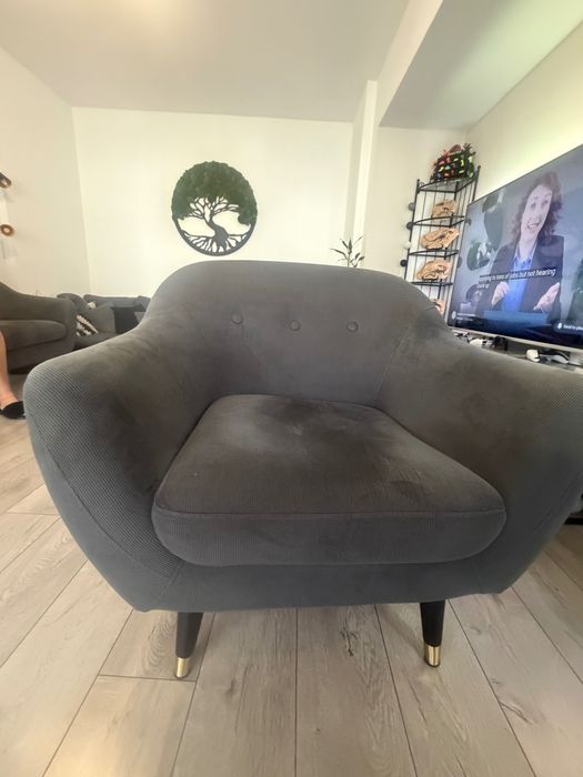 Употребявани диван и кресло EGEDAL от Jysk. Сиво кадифе