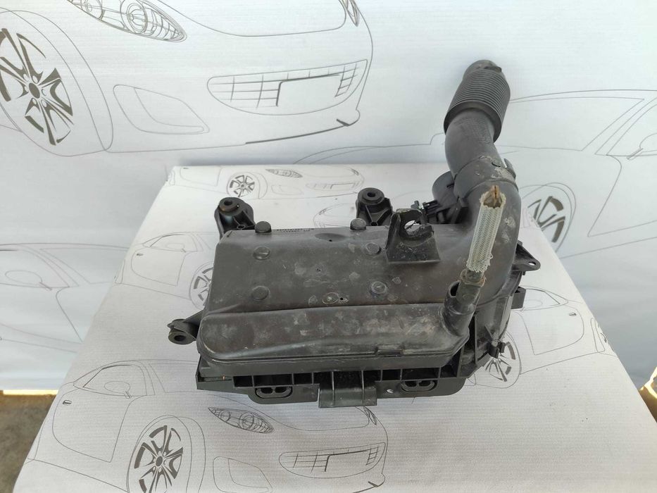 Carcasa Filtru Aer cu Debitmetru Citroen C4 Picasso Minivan 2013–2018 / Cod OEM 96 730610 80 (1A4)