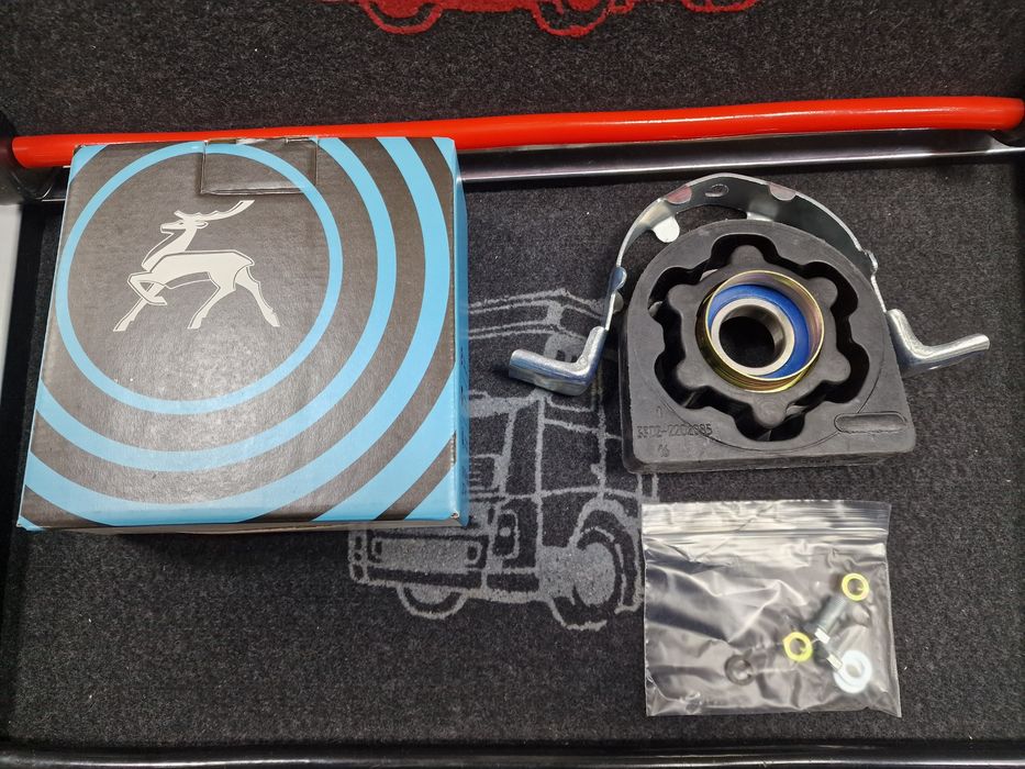 Опора карданного вала в сборе в оригинале