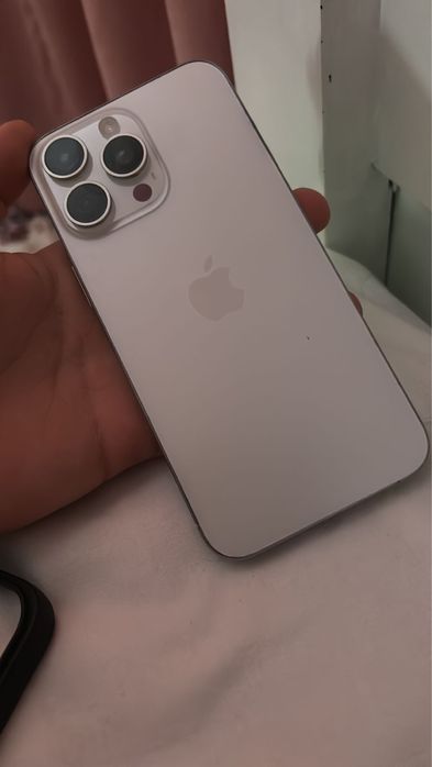 Айфон 15 Про Макс