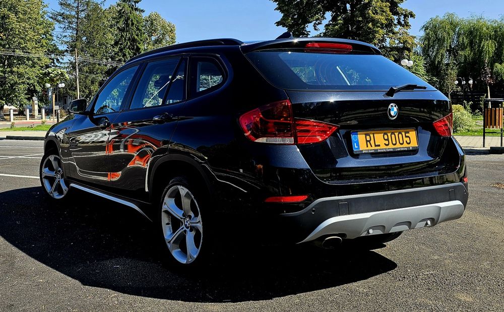 BMW X1 2015 — imagine 3
