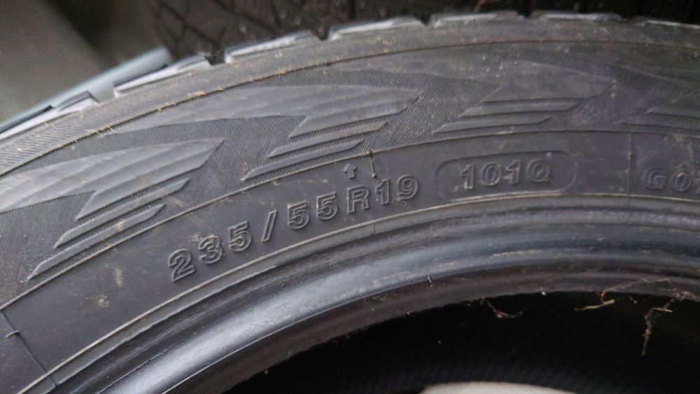 Продам Шины Yokohama  бу