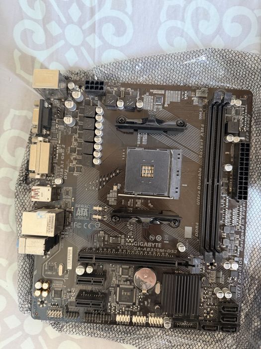 Комплектующие для компьютера