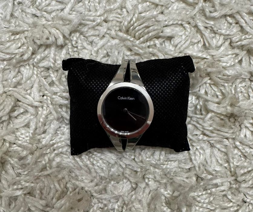 Дамски елегантен часовник Calvin Klein