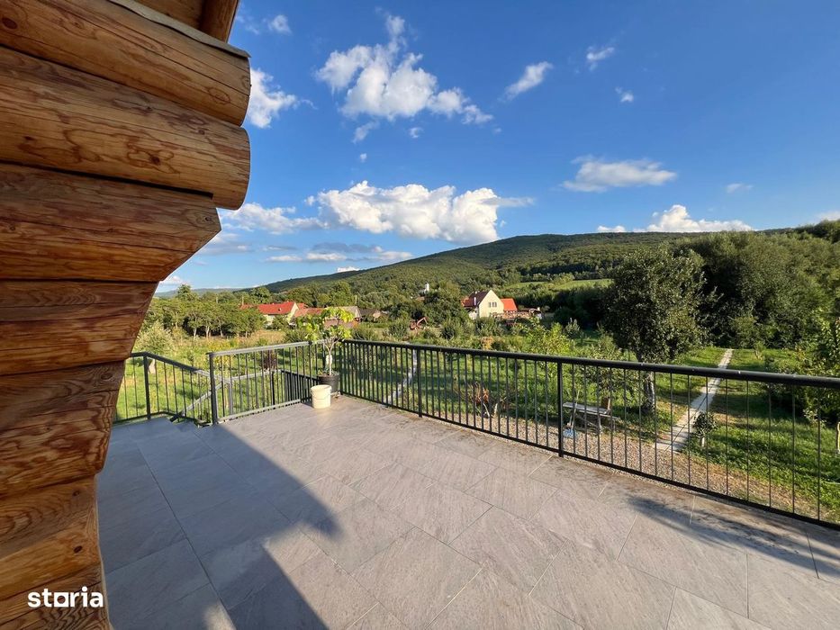 Vila din busteni DE INCHIRIAT – Lisnau, 30km de Brasov