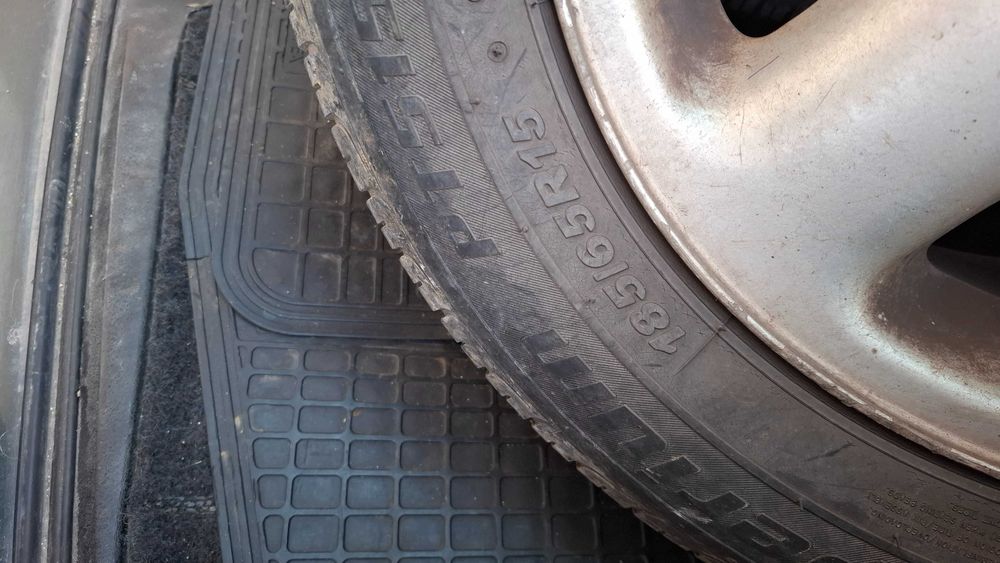 Джанти 15, лети 4×100, 6J15, ET35- ползват се на Passat B4