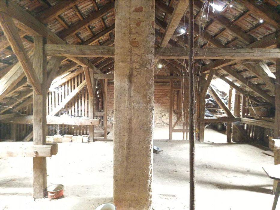 Oravita, Casa cu Spatiu Comercial, Zona Lacul Mic, Pret Negociabil