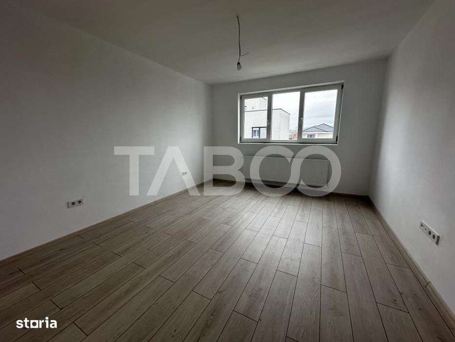 COMISION 0 -Apartament de vanzare 61 mpu 2 camere balcon orientare S — fotografia 1