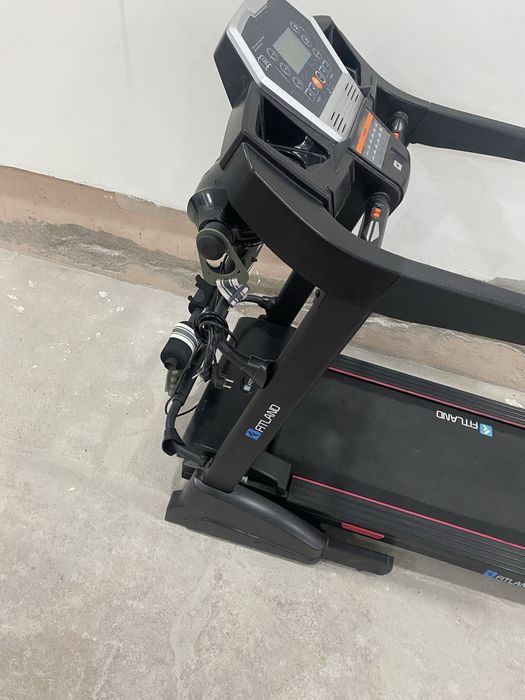 Продается беговая дорожка