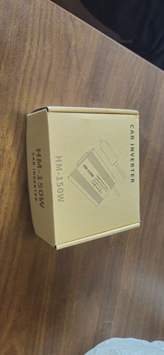 Инвертор за кола 12 към 110v