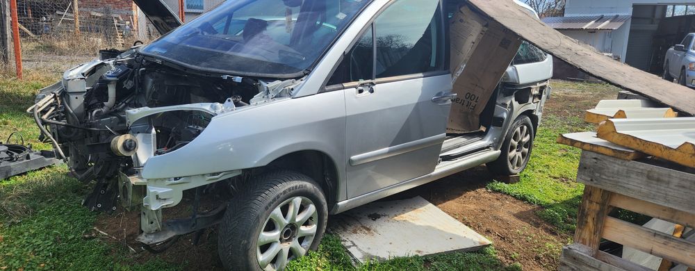 Пежо 807 2 бр. 2.2hdi