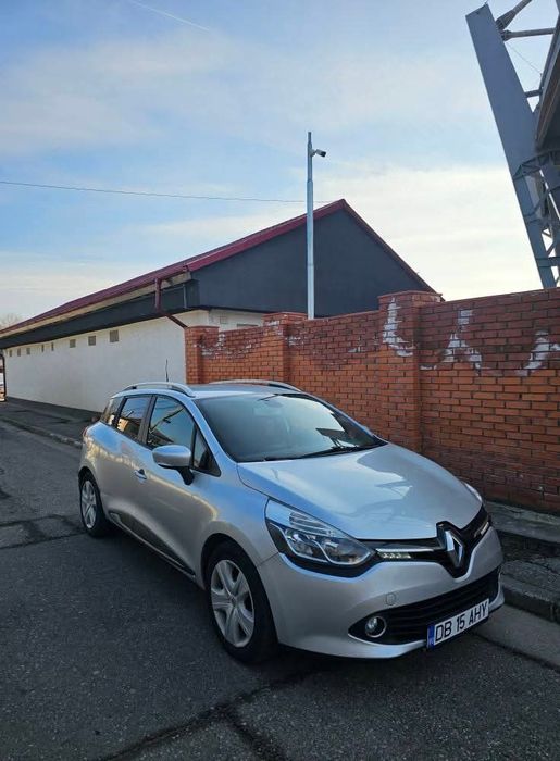 Vând Renault clio IV 2014 

Clio 4 / Motor 1.5 dCI / 90 CP

/ Fără AdBlue