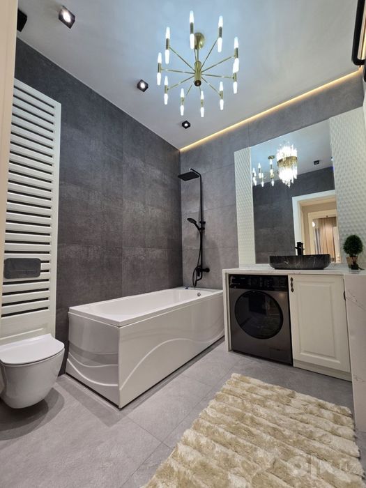 4/2/10 Sayram Avenue  118m²