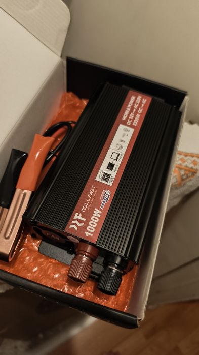 Invertor auto 12- 220v 1000w