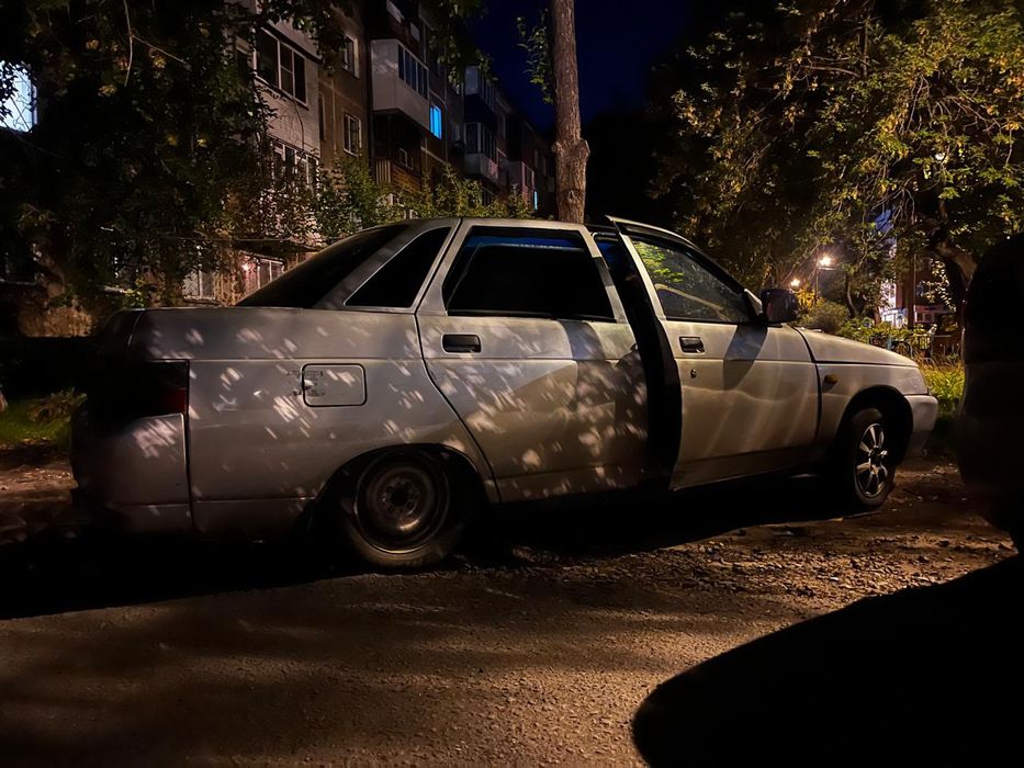 Продам ваз 2110,2003 года