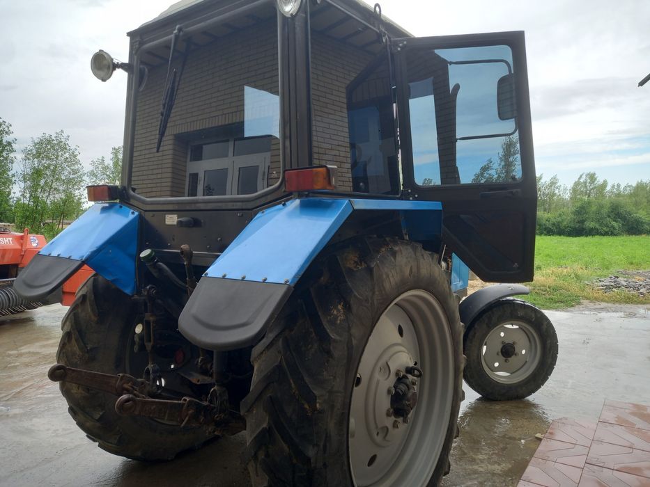 Mtz 80.1 sotiladi