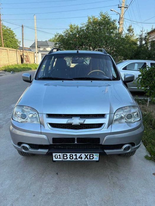 Chevrolet Niva ВАЗ 2123 "Bertone", 2014 год, пробег: 147 000