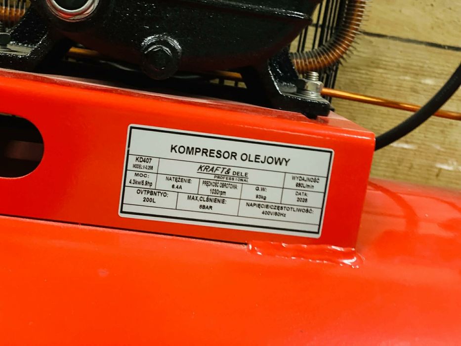 Compresor aer  200litri 380 alimentare curent