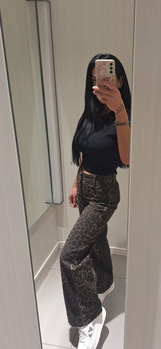 Леопардови дънки H&M