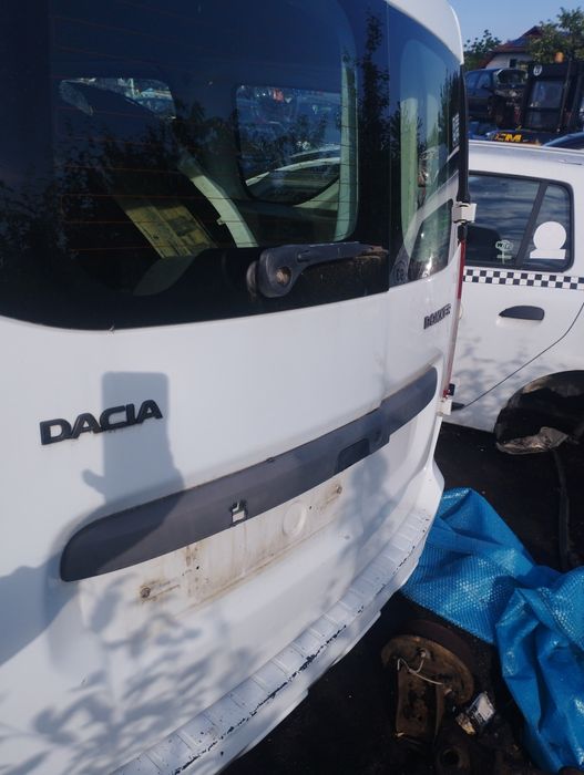 Ușa spate Dacia doker mică și mare