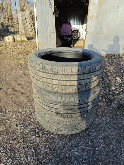 Продам резину фирмы Toyo