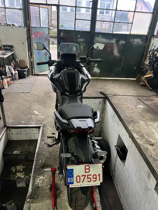 Honda NC 750 XA  2025 / 1060 KM